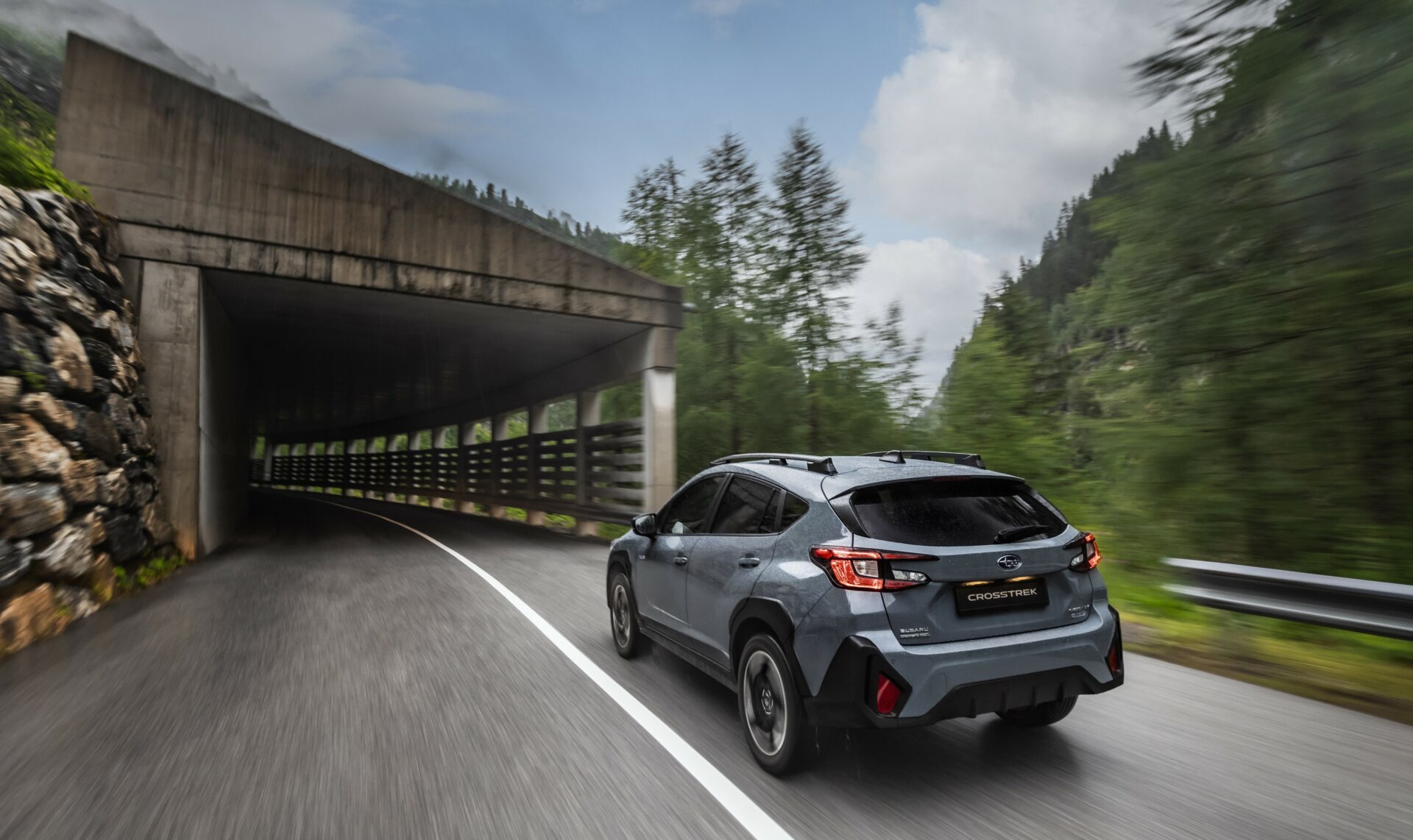 Meet Subaru’s New Crosstrek e-Boxer