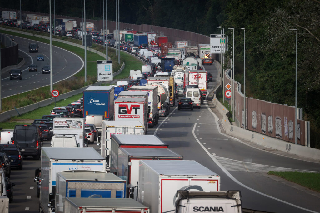 Record-breaking traffic jams on Flemish roads in January