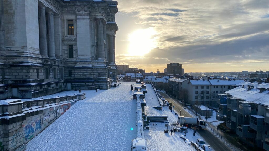 Belgium's January snow cost businesses over €106 million