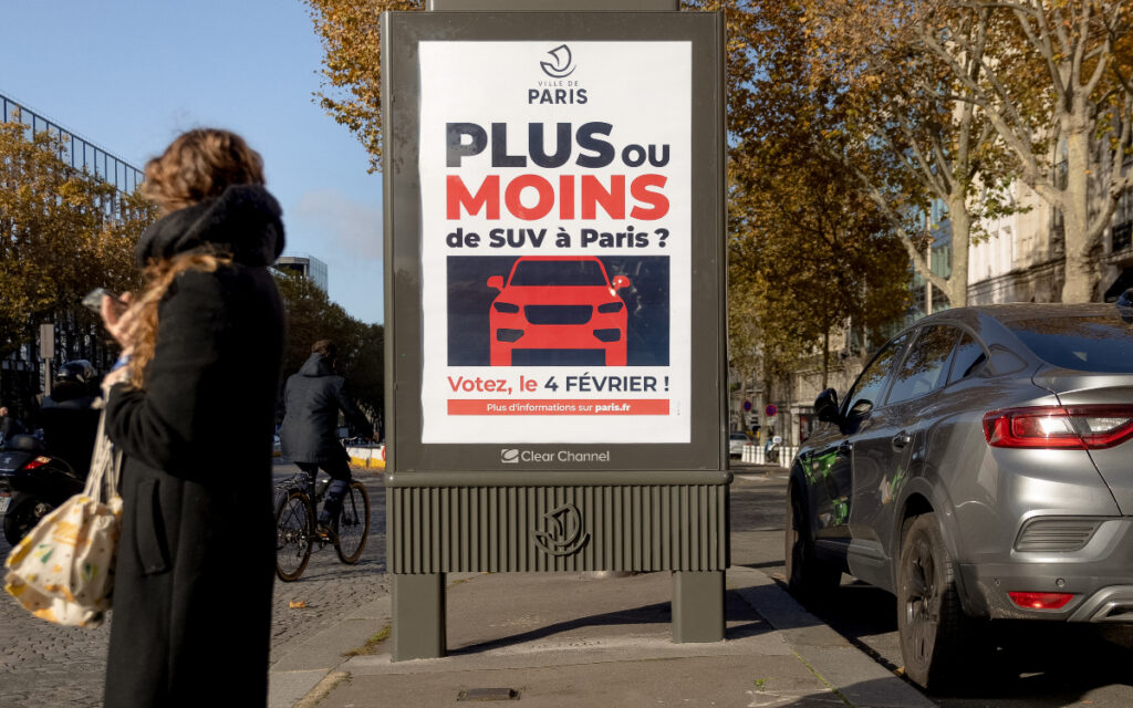 Parisians invited to have their say on future of SUVs in their city