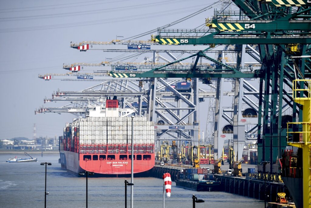 Port of Antwerp-Bruges: Container throughput grows after challenging two years