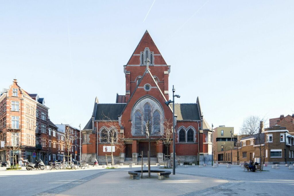 Fourteen years in prison for turf war shooting in Forest