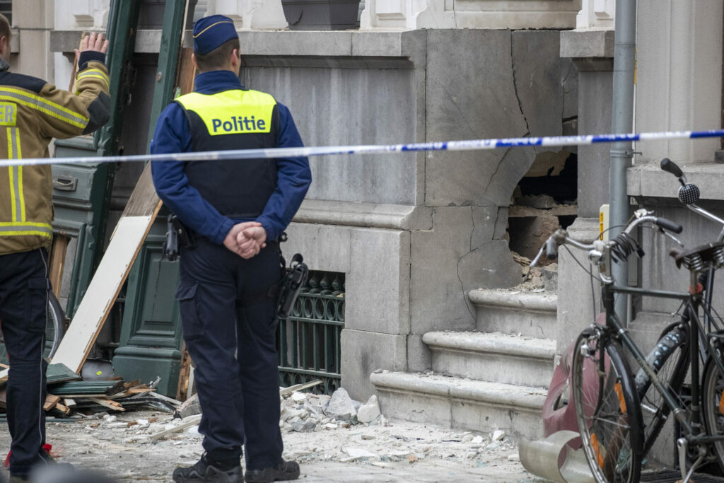 Two minors arrested in Antwerp for bomb attack with likely drugs links