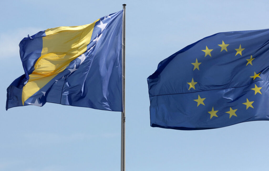 Bosnia-Herzegovina to begin EU accession negotiations