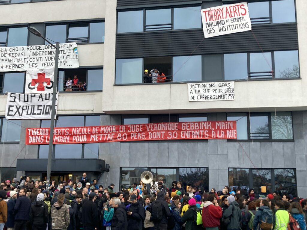 Eviction attempt of Ixelles squat postponed again due to large protests