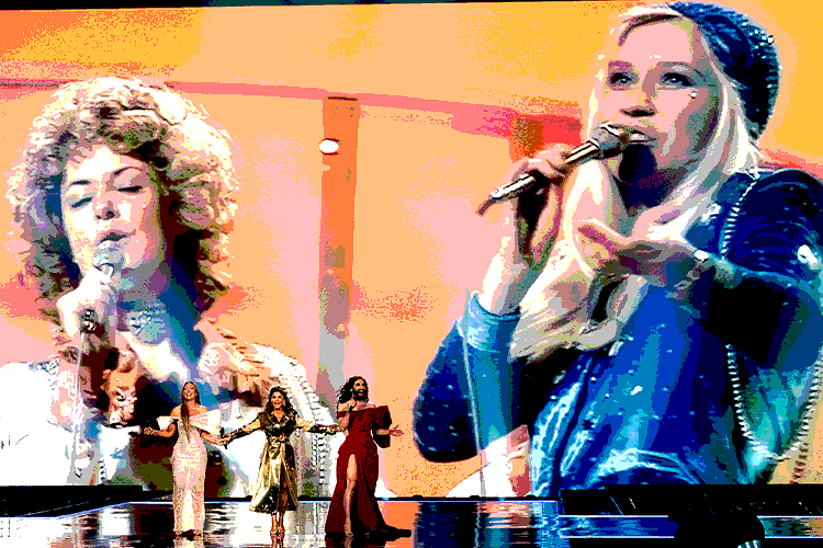 Ep.103: Politics and Eurovision, Sweden v France, Ukraine v Russia, Israel