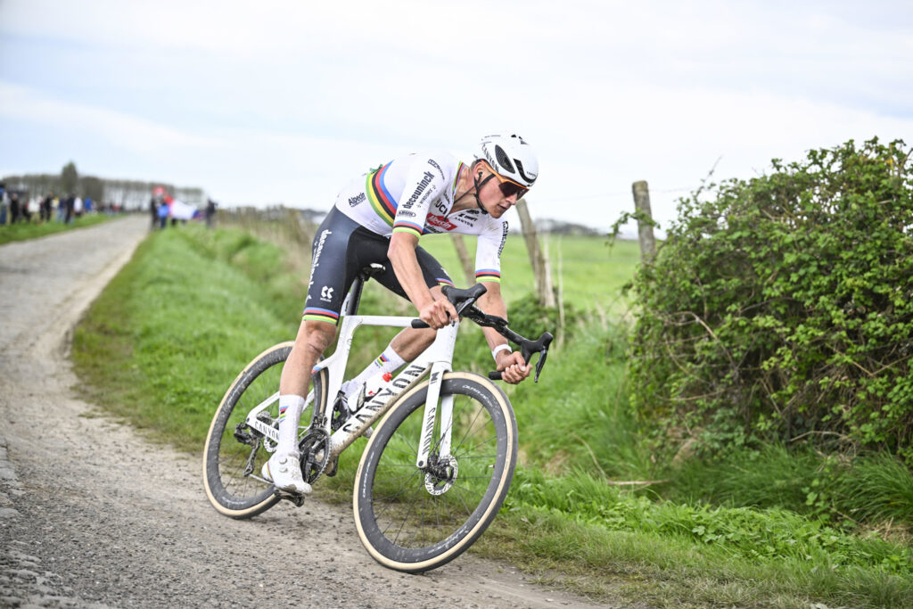 Mathieu van der Poel wins Paris-Roubaix for 2nd year running