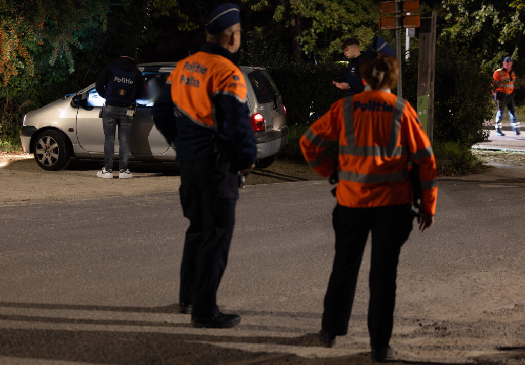 Over 2,000 drivers penalised following 'distracted driving' campaign