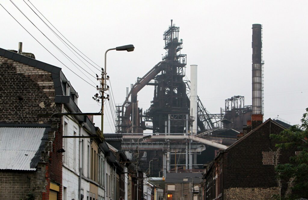 ArcelorMittal plant in Liège closed 10 years ago, still being demolished today