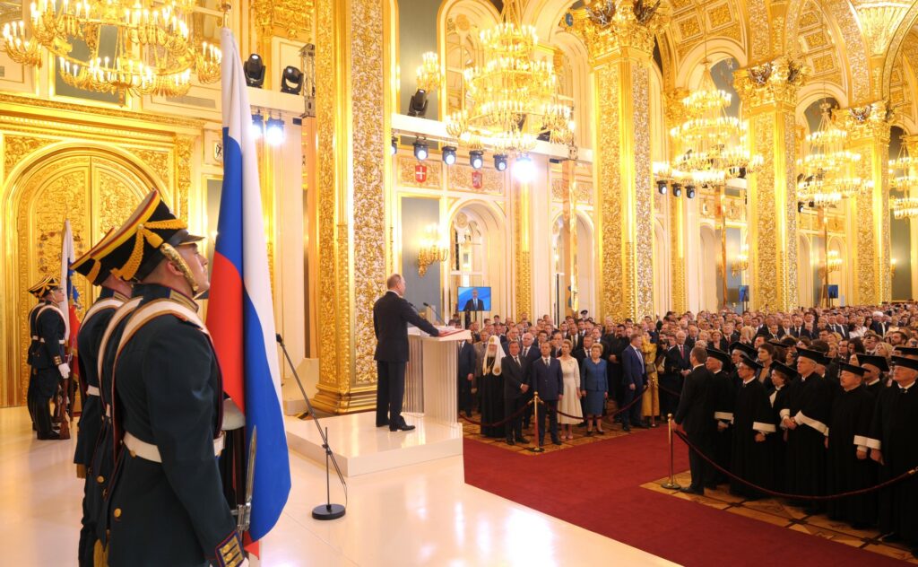 France, Hungary and Slovakia break ranks with EU to attend Kremlin swearing-in ceremony