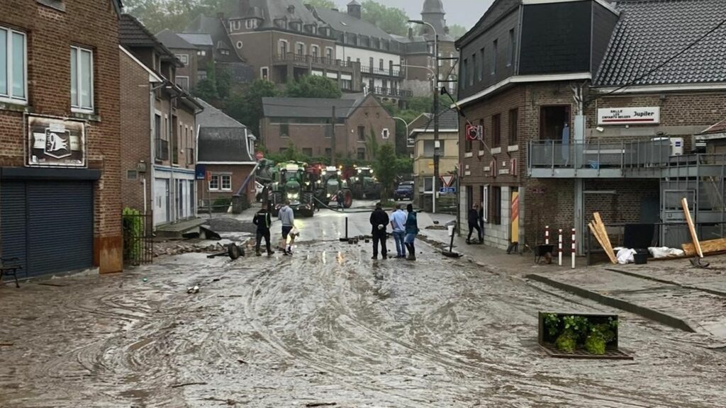 Flooded streets in various communes in Liège province