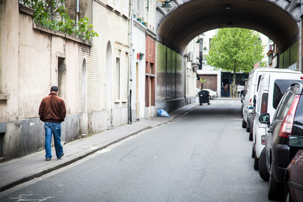 Is Brussels the capital of solitude or where people escape loneliness?