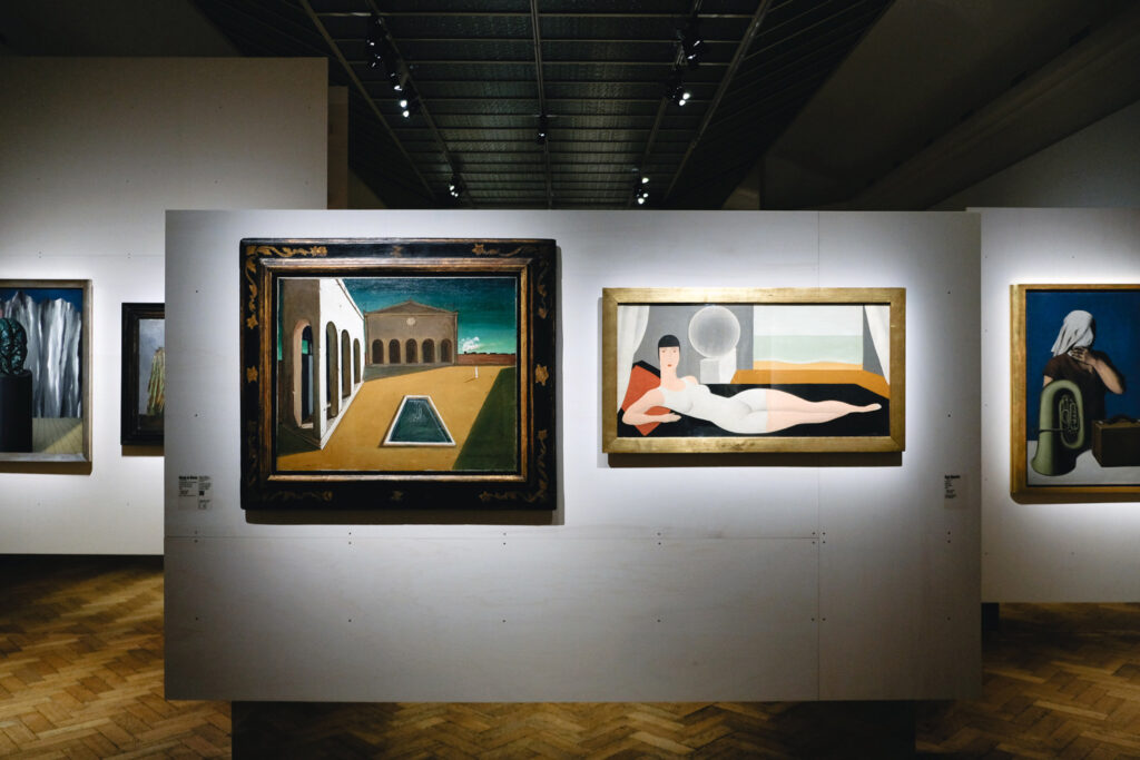 Surrealism exhibition attracts 100,000 visitors