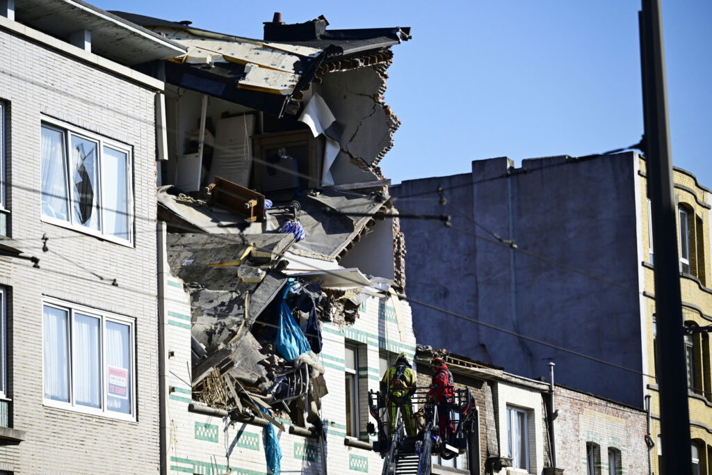 One dead and five injured in large explosion in Antwerp, part of building blown away