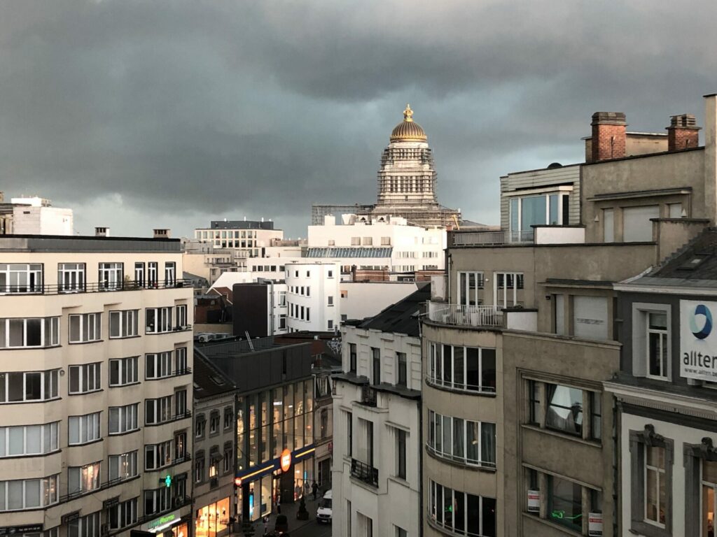 Code orange in Brussels as afternoon heat is followed by storm and torrential rain