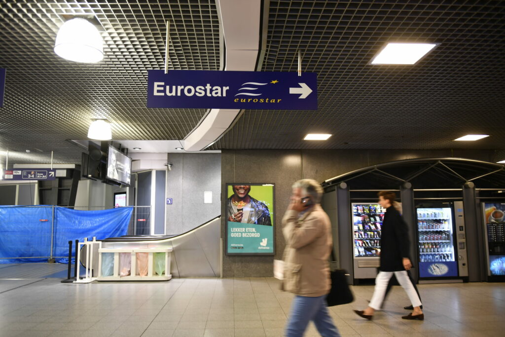 Longer Brussels-Paris travel times as high-speed train line suspended