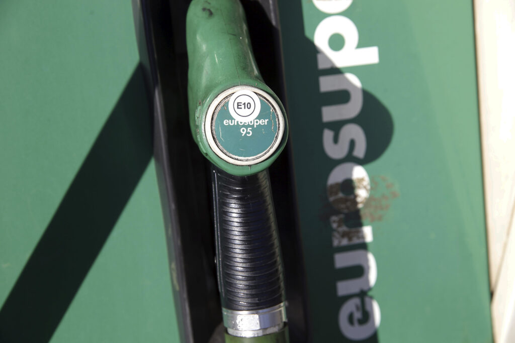 Petrol prices set to fall again