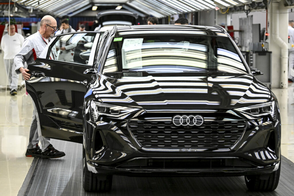 Audi announces plans to 'restructure' Brussels production site, 3,000 jobs at risk