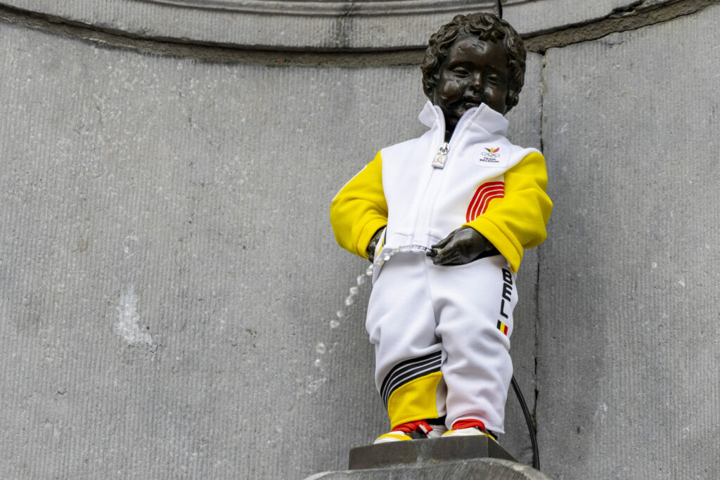 New Manneken Pis outfit unveiled to support Belgian Olympic team