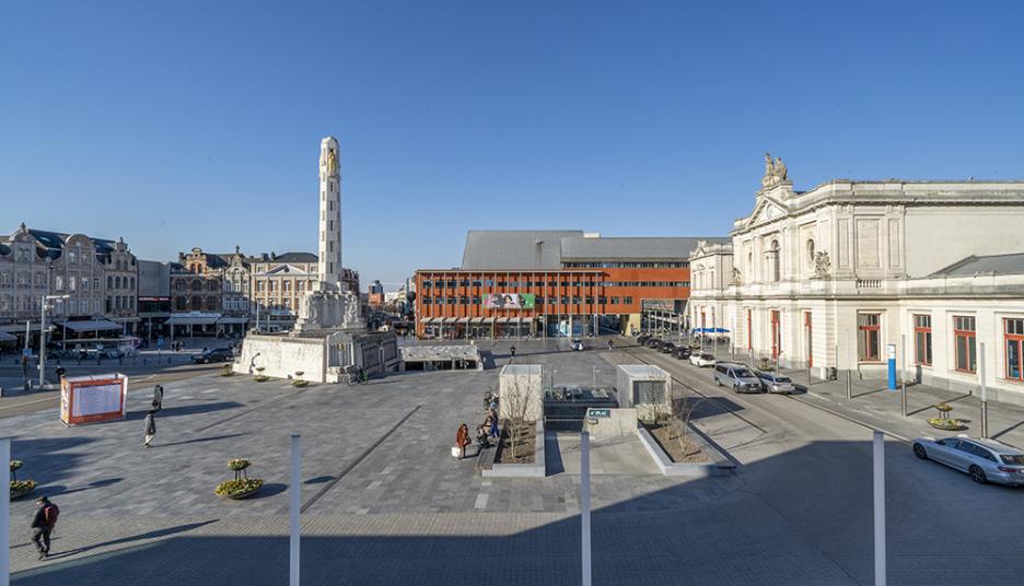 Two teenagers seriously injured at knifepoint in Leuven