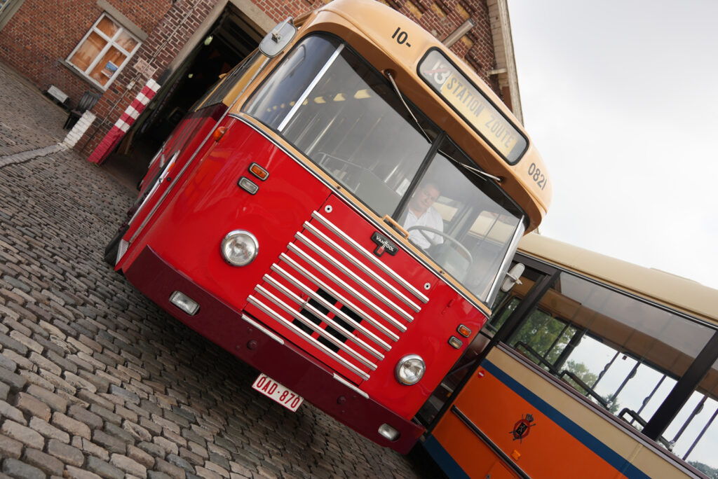 De Lijn's historic trams suspended following incident in Ghent