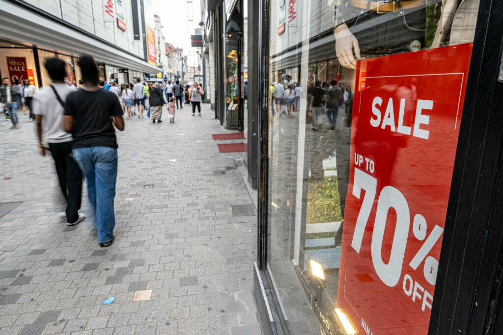 Summer sales: Plenty of bargains but consumers should watch for fake deals