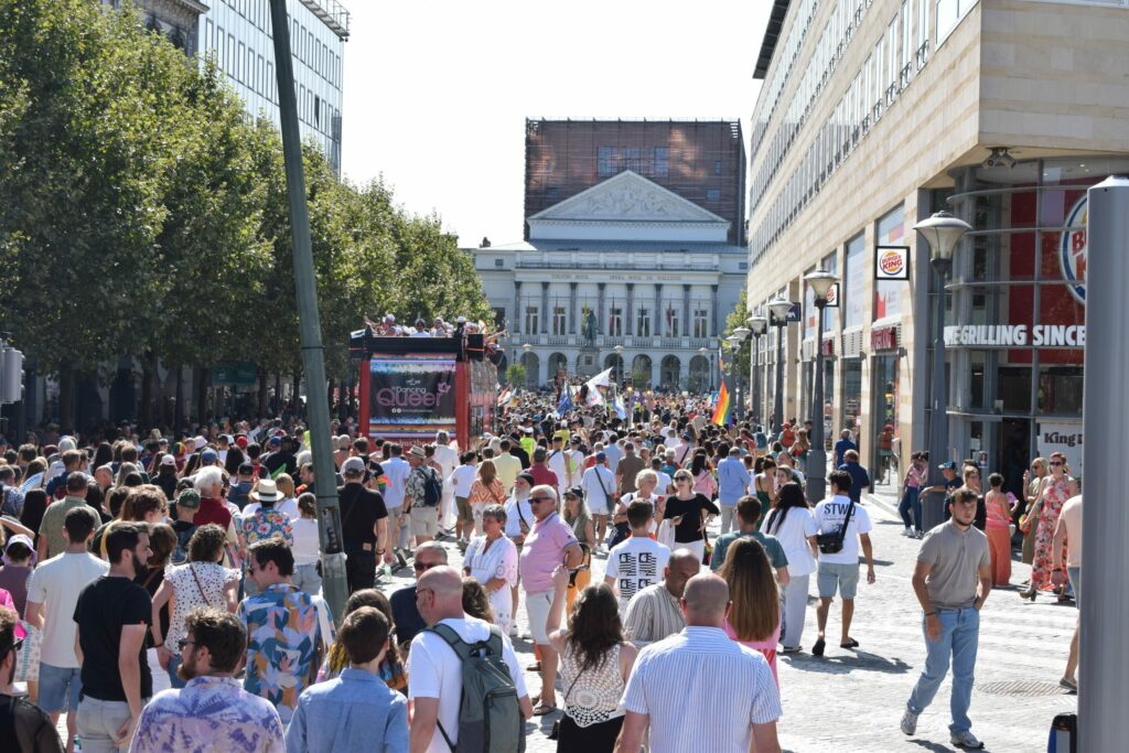 Almost 4,000 participants at first Liège Pride parade