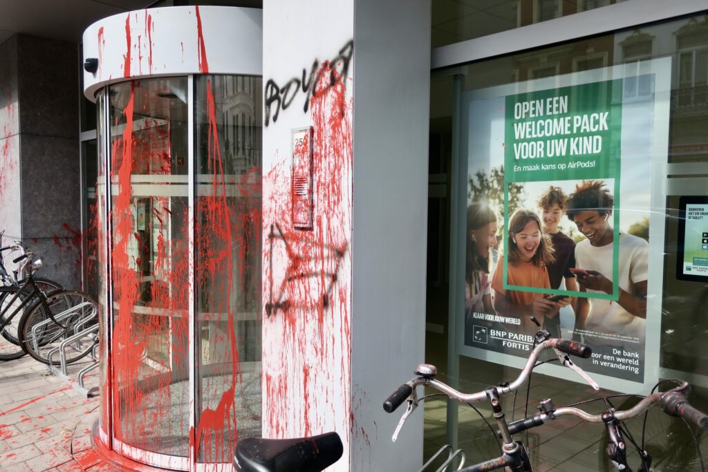 Brussels and Ghent BNP Paribas branches defaced by pro-Palestinian activists again