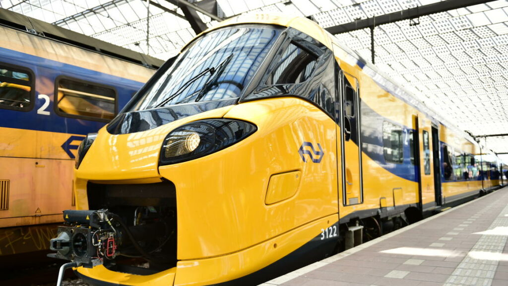 New Brussels-Amsterdam line criticised for 'far-reaching' impact on domestic trains