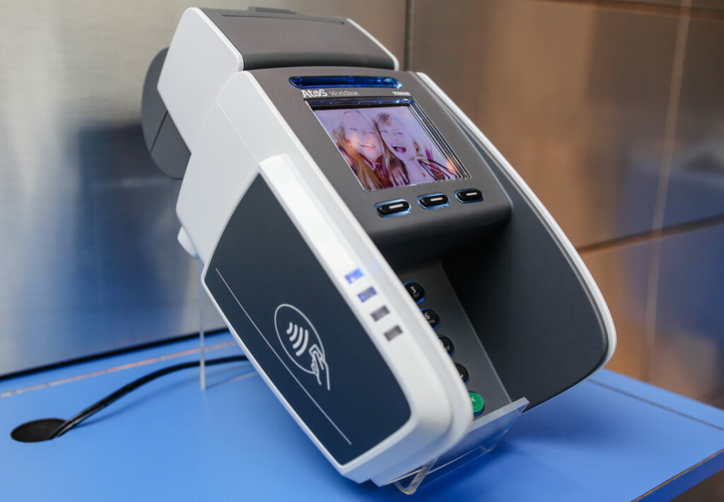 Disruptions in card and online payments anticipated on Monday morning