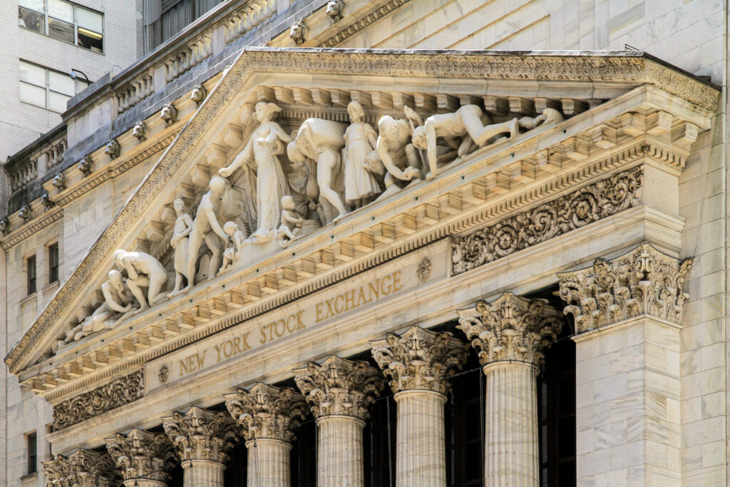 World stock exchanges suffer big losses sparking recession fears