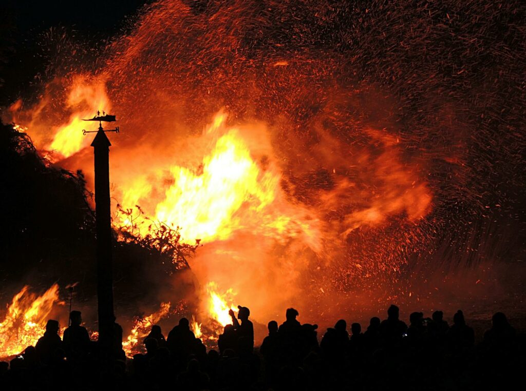 Major forest fire in Germany sees hundreds evacuated
