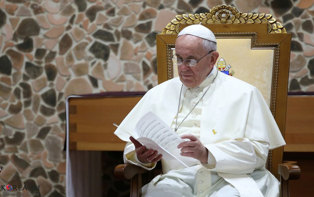 Pope to meet 15 sexual abuse victims during visit to Belgium