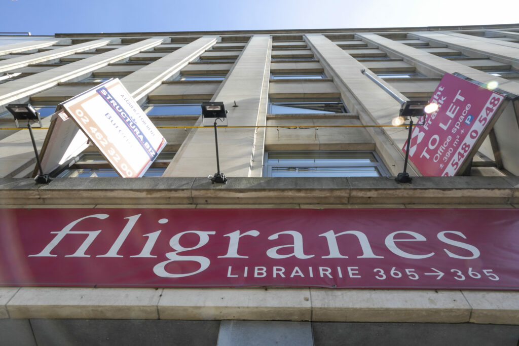 Filigranes workers want to 'propose solutions' to save bookshop chain