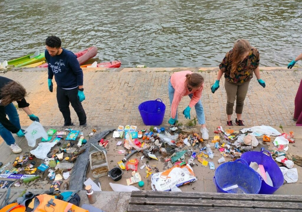 Brussels Canal litter survey uncovers worst companies for packaging pollution