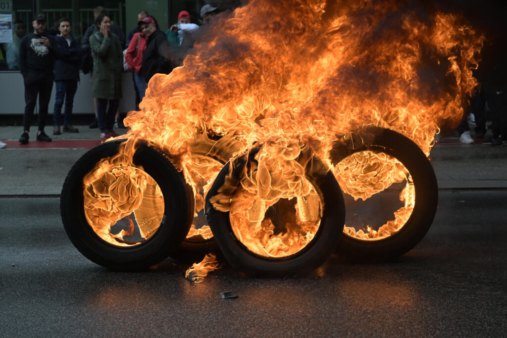 Stand-off at Audi Brussels remains heated