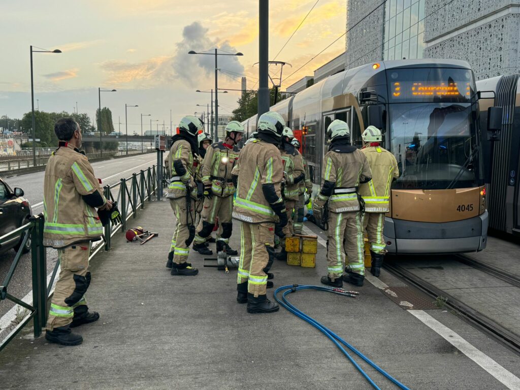 One person dies in Brussels tram collision