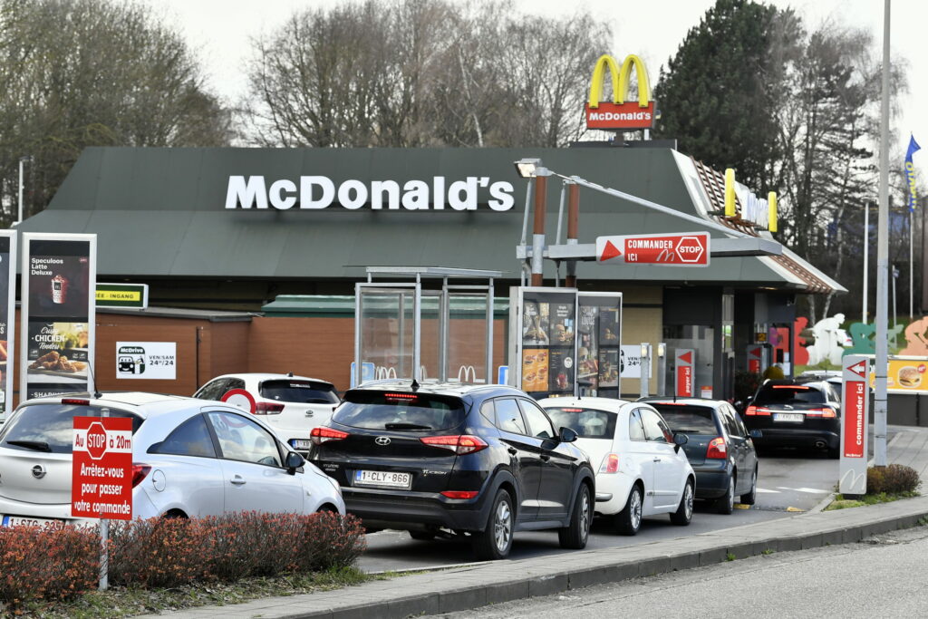 Man sent to prison for assaulting McDonalds worker who spat on sister