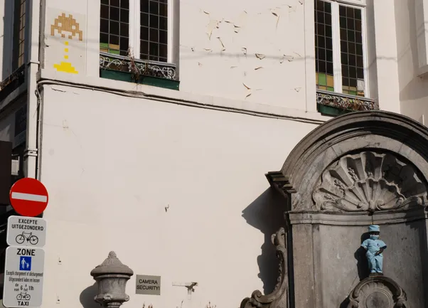 Hidden Belgium: Space invader street art