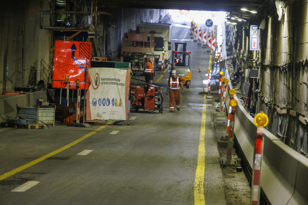 Traffic reduced to a single lane on outer ring road at Léonard this weekend