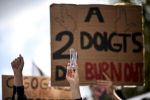 Midwives urged not to sign on to health sector convention