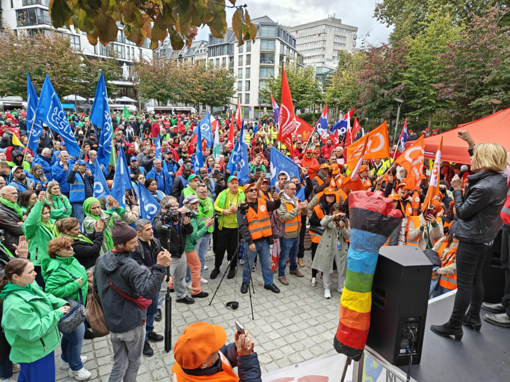 1,000 European essential workers rally in Brussels for better conditions