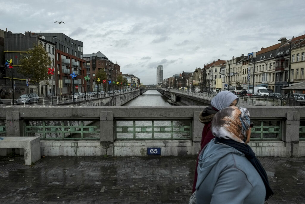 Molenbeek to fight precariousness despite limited resources