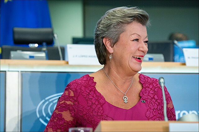 European Commission hopes to make travel easier with digital documents