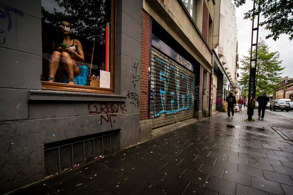 'There are no more eyes on the street': Brussels' Northern Quarter curfew divides opinion