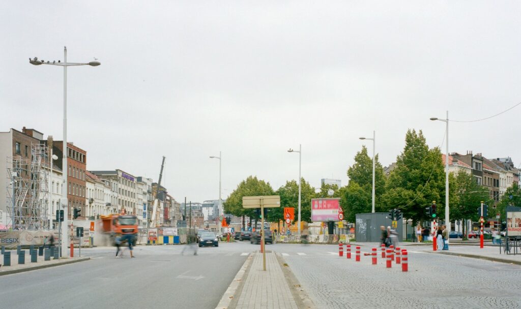 Less traffic, more cafés: Boulevard Jamar near Midi station to get green makeover