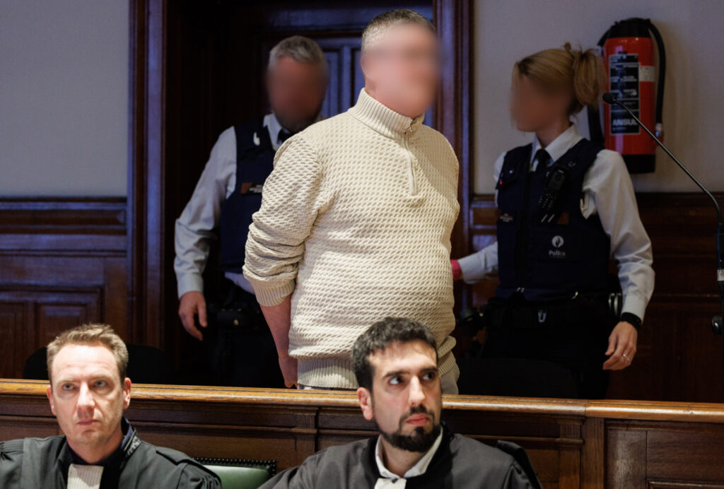 'I didn't hang her,' says man accused of manslaughter