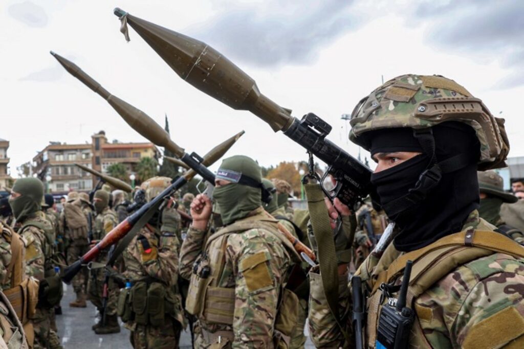 Foreign fighters reportedly given posts in Syria's army