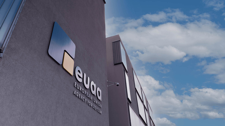 EU Member States report over 100,000 Syrian applications for international protection