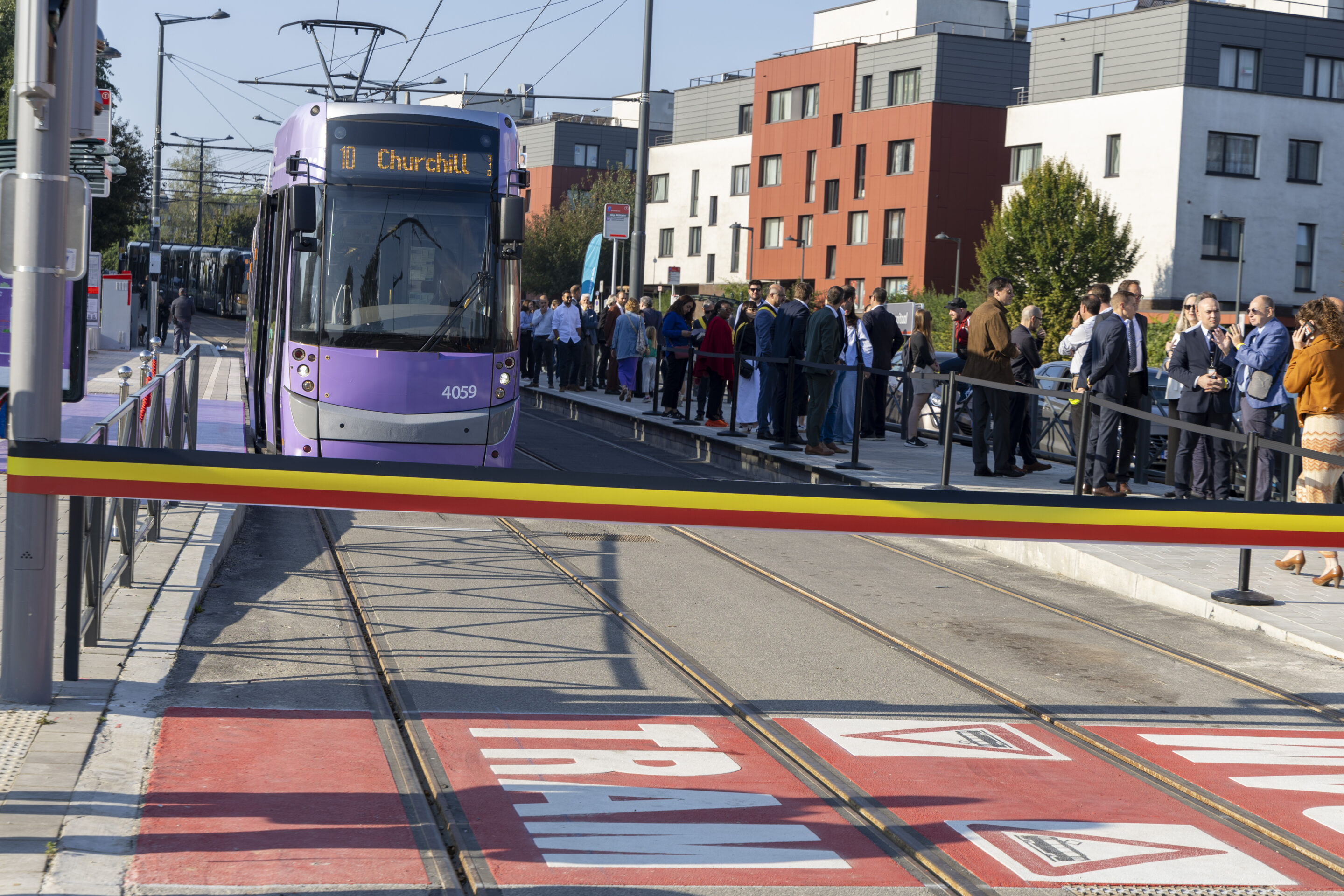 Tram 10, from the Military Hospital to Churchill